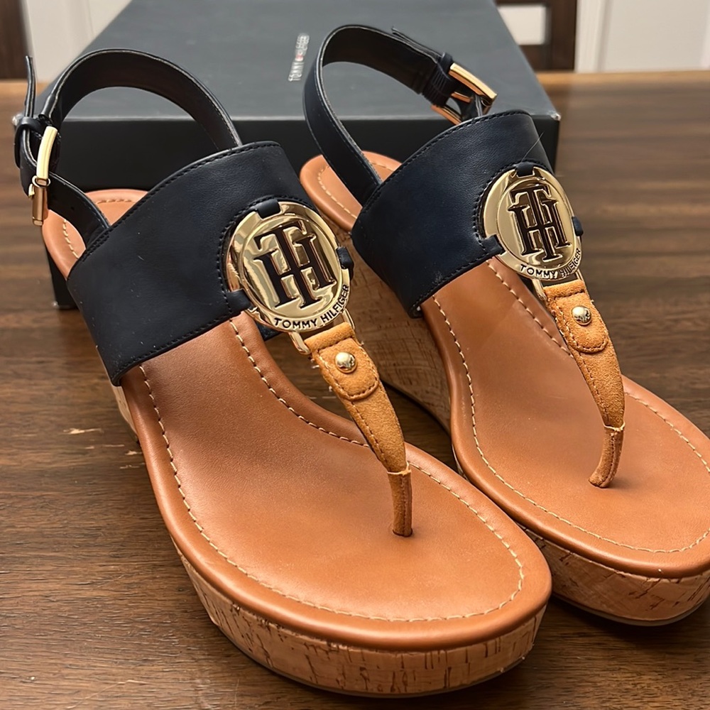 Tommy Hilfiger navy wedge strappy sandals